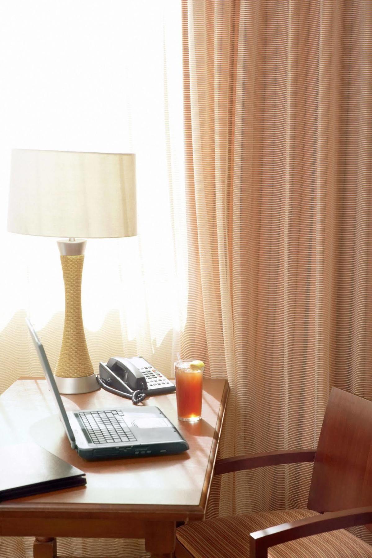 Staybridge Suites - Cedar Rapids North By Ihg Екстериор снимка